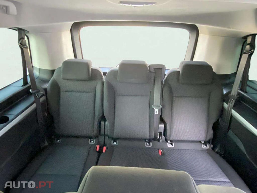 Peugeot Traveller 2.0 BlueHDi L2H1 Active Standard EAT8