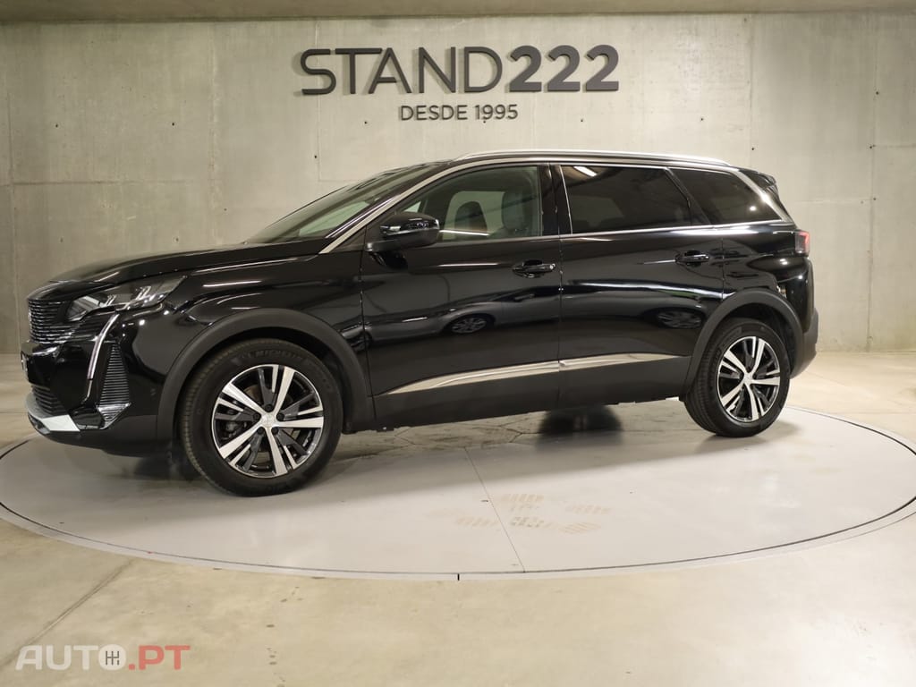 Peugeot 5008 1.2 PureTech Allure EAT8