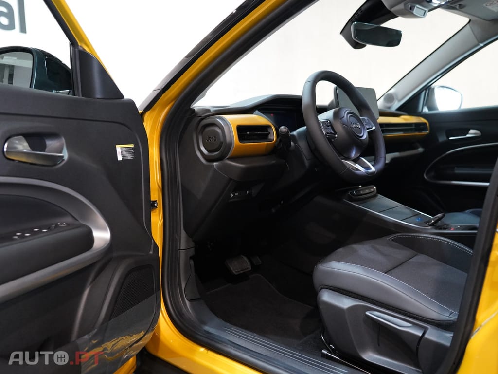 Jeep Avenger 54 kWh Summit
