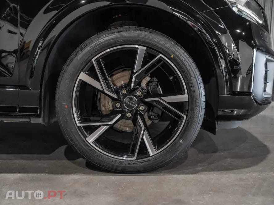 Audi Q2 30 TFSI S line