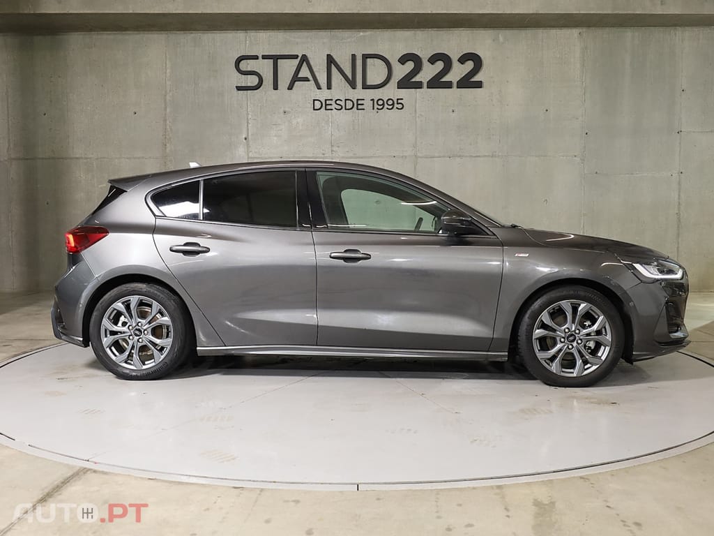 Ford Focus 1.0 EcoBoost MHEV ST-Line