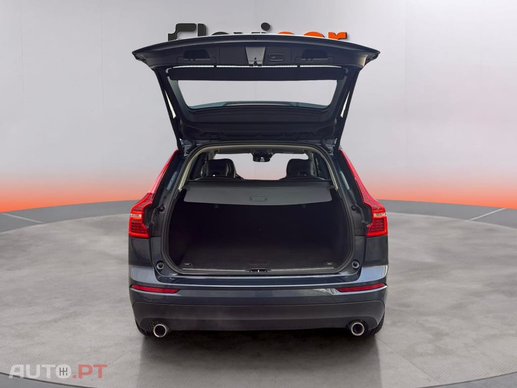 Volvo XC60 2.0 T8 PHEV Momentum Plus AWD