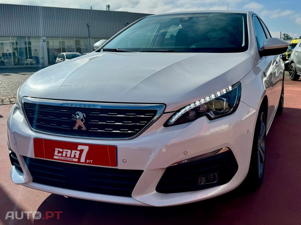 Peugeot 308 PureTech 130 GPF Stop & Start Tech Edition