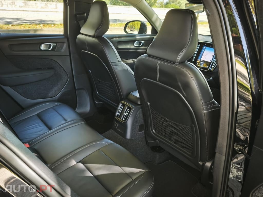 Volvo XC40 1.5 T4 PHEV Inscription Expression
