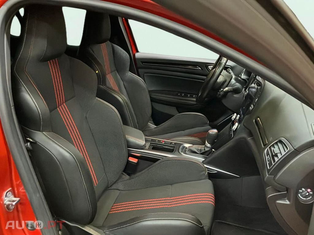Renault Mégane 1.3 TCe R.S. Line EDC