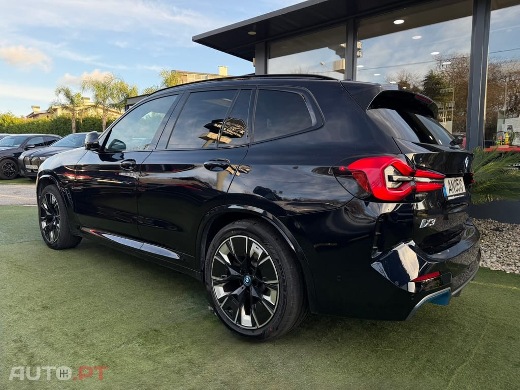 BMW iX3 M Sport Impressive