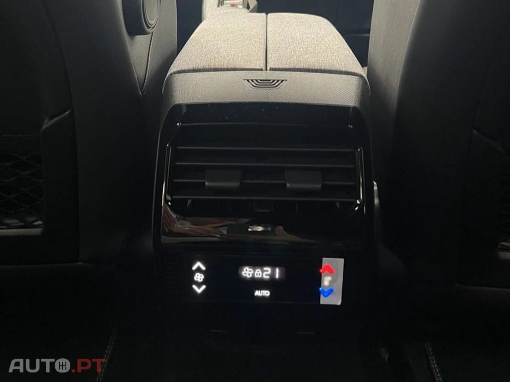 Peugeot E-5008  73 kWh GT I.V.A DEDUTÍVEL