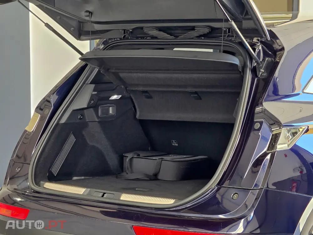 DS DS7 Crossback E-Tense Bastille+ EAT8