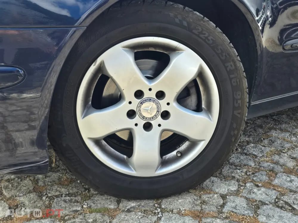 Mercedes-Benz E 200 CDI Classic Aut.