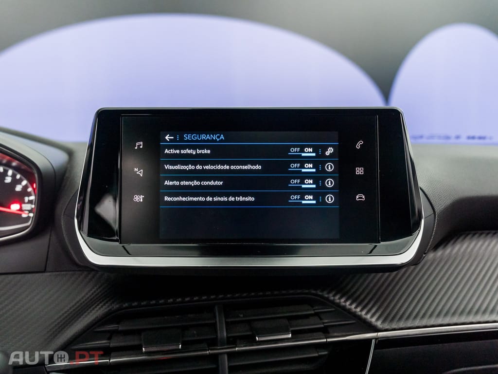 Peugeot 2008 1.2 PureTech Active Pack