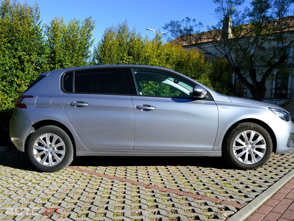 Peugeot 308 STYLE 1.5 BLUEHDI 130CV