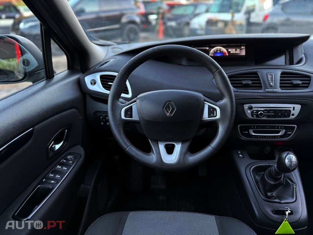 Renault Grand Scénic 1.5 dCi Dynamique S 7L