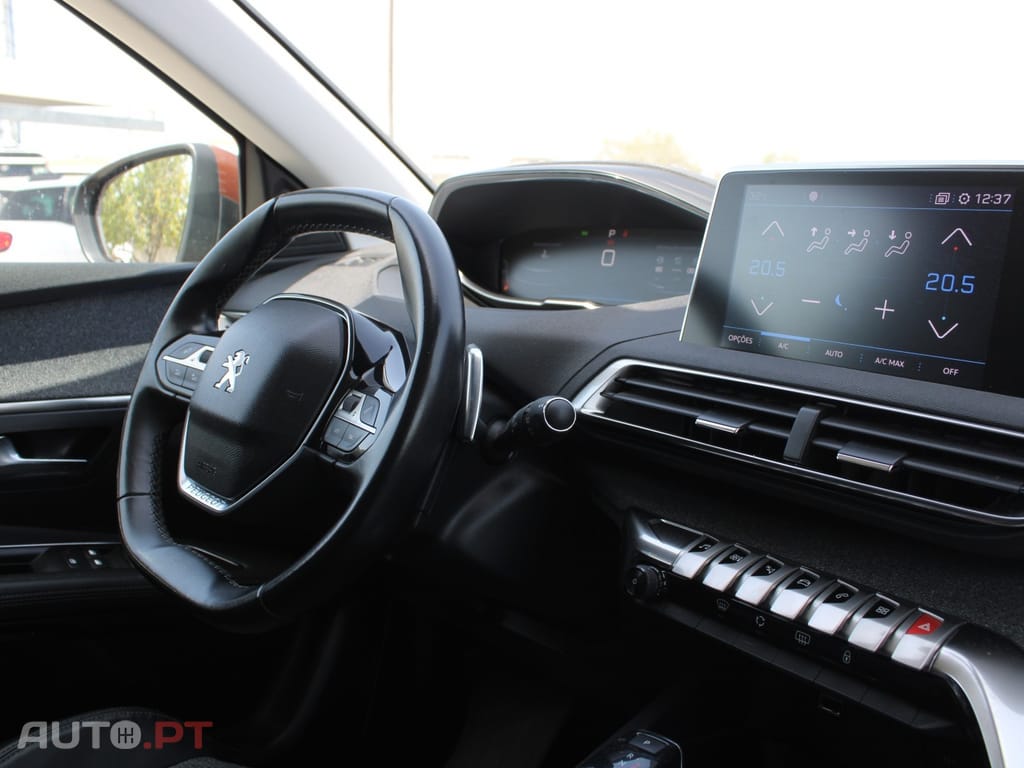 Peugeot 3008 1.6 BlueHDi Allure EAT6