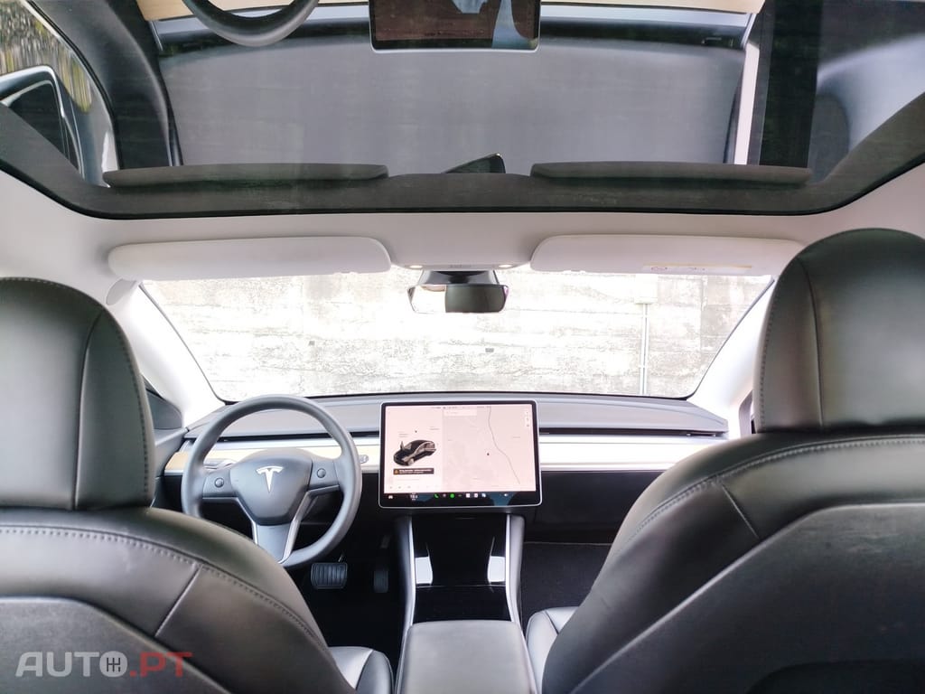 Tesla Model 3 Standard Range Plus RWD