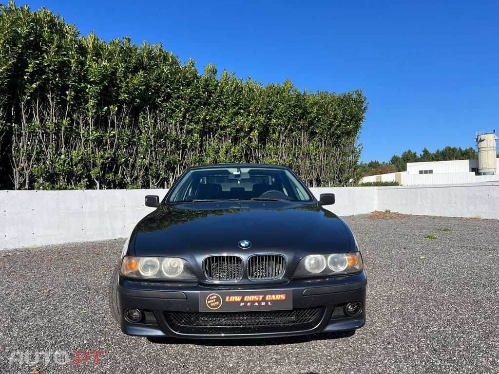 BMW 523 i