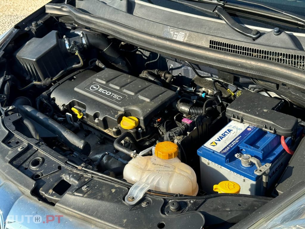 Opel Corsa D 1.2 Enjoy- Garantia Incluída