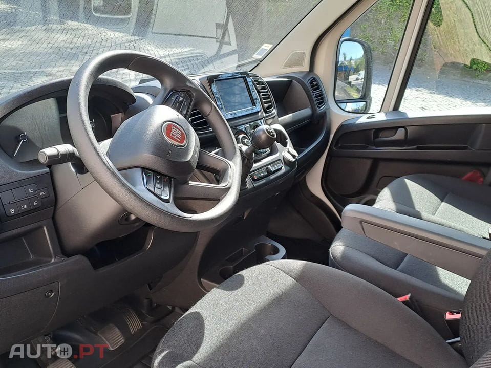 Fiat Ducato DUCATO Maxi 35 XLH3 (17m3) 2.2 Multijet 180cv