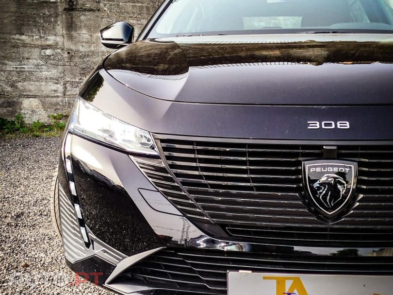 Peugeot 308 PureTech 130 EAT8 Active Pack