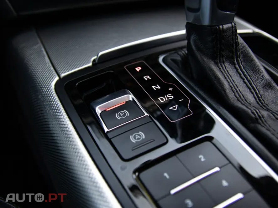 Audi A6 Avant 2.0 TDi Business Line S-line Multitronic