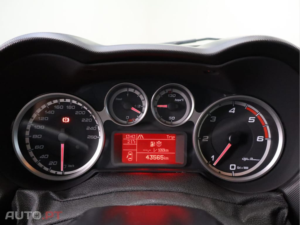 Alfa Romeo Mito 1.3 JTDM-  Urban