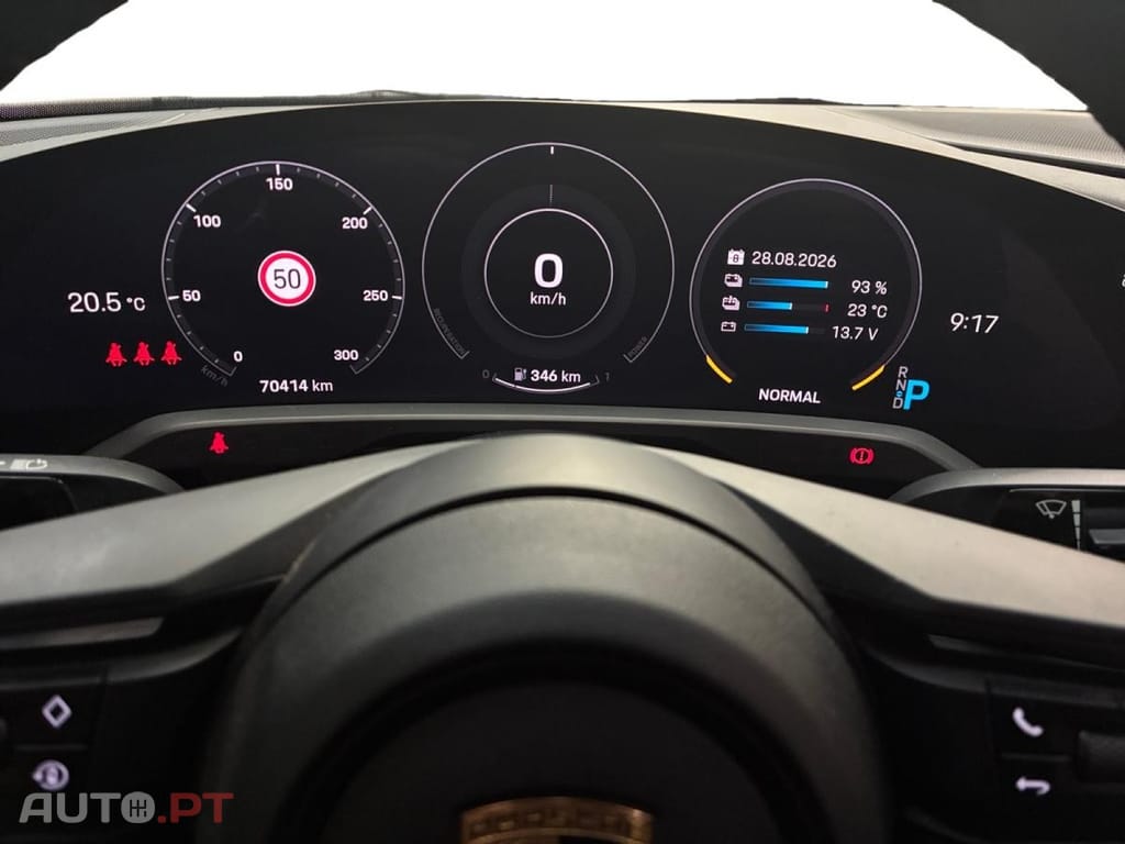 Porsche Taycan Standard