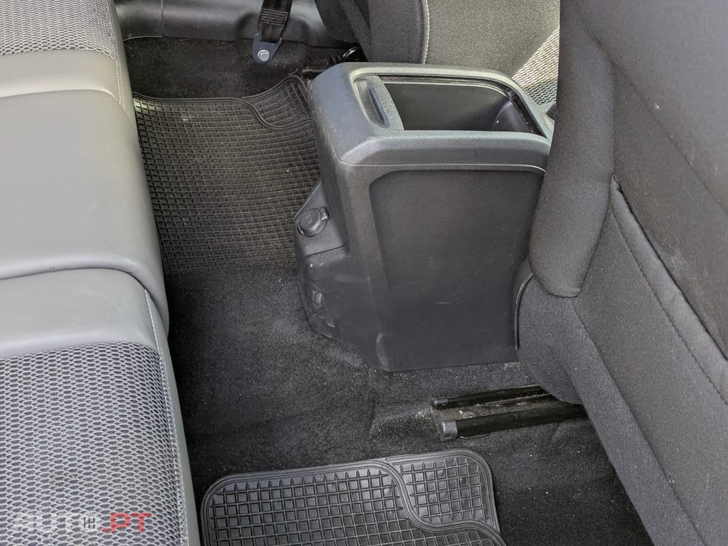 Peugeot 2008 Peugeot 2008 PureTech 110 GPF Stop&Start EAT6 Allure