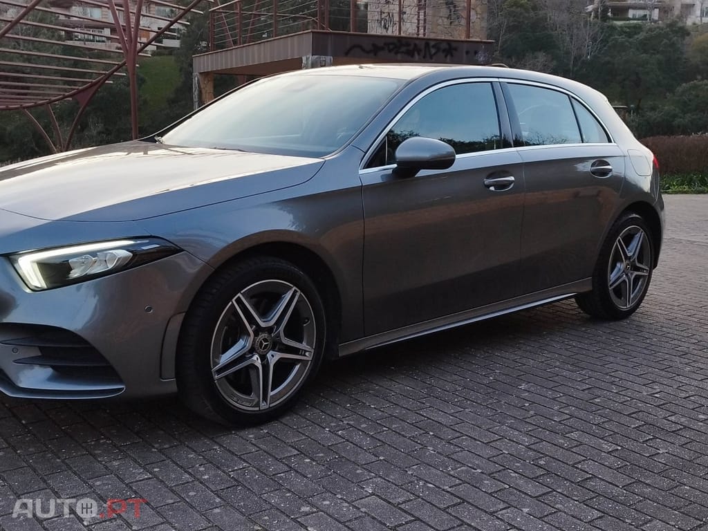 Mercedes-Benz A 250 e AMG Line