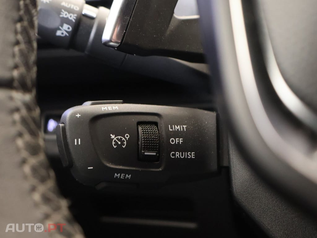 Peugeot 3008 PHEV Allure 