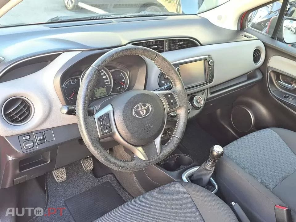 Toyota Yaris 1.4 D-4D Comfort 99g