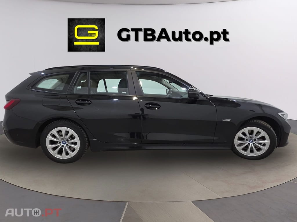 BMW 320 Plug-In Hybrid I.V.A DEDUTIVEL 