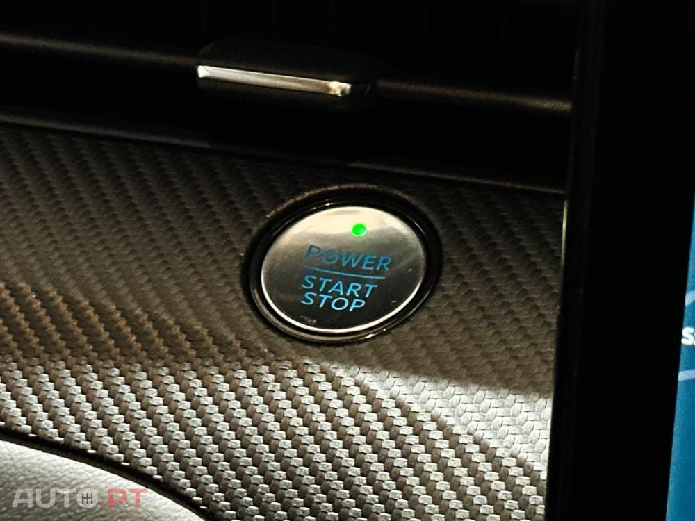 Ford Mustang Mach-E AWD PREMIUM