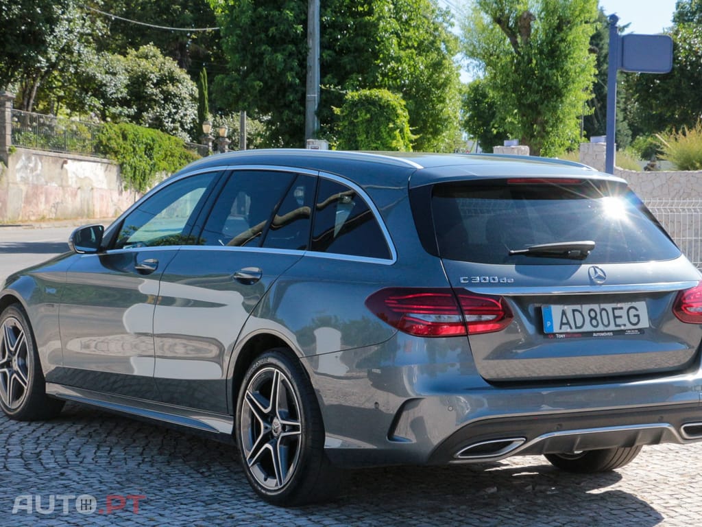 Mercedes-Benz C 300 de AMG Line