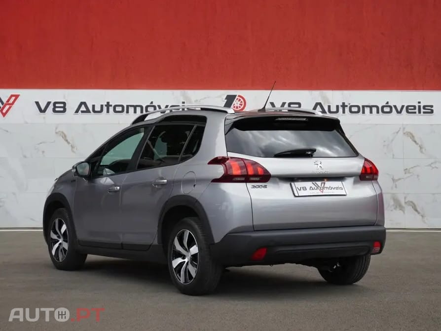 Peugeot 2008 1.5 BlueHDi Allure
