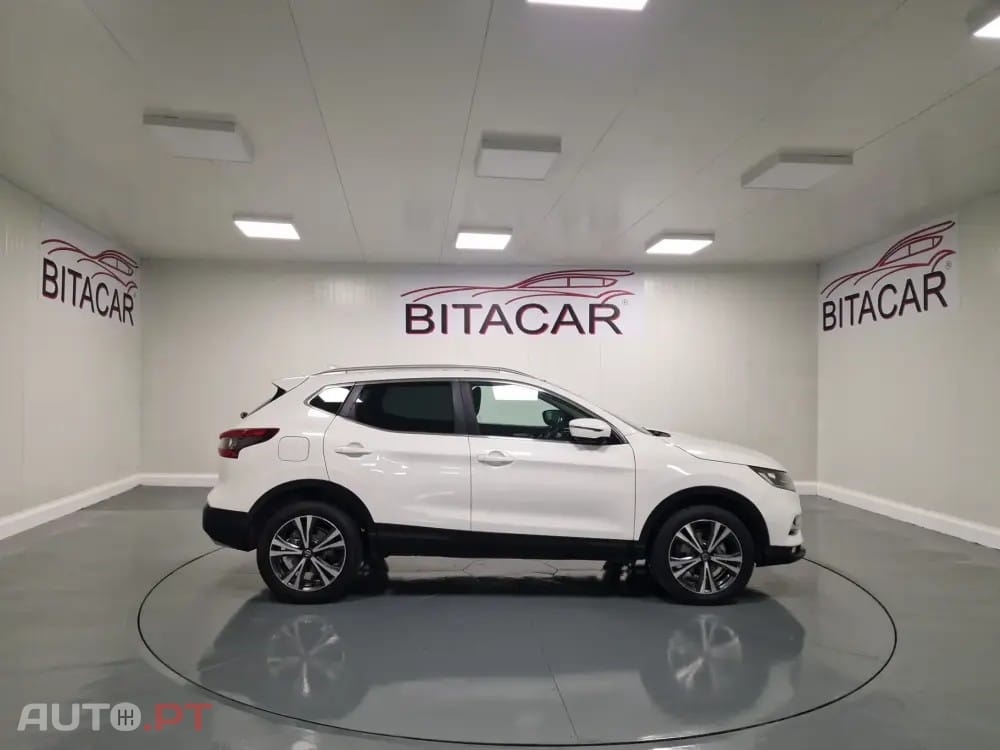 Nissan Qashqai 1.5 dCi N-Connecta
