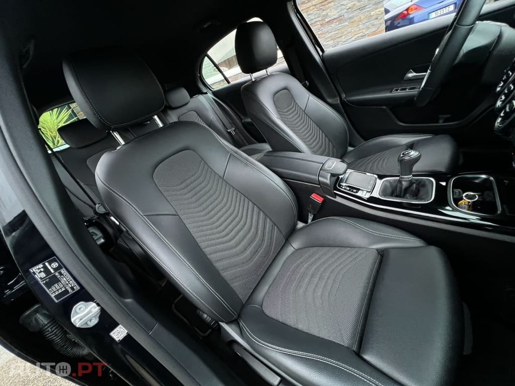 Mercedes-Benz A 180 d AMG Line