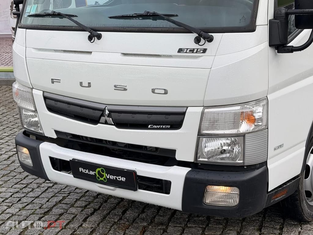 Mitsubishi Canter BASCULA