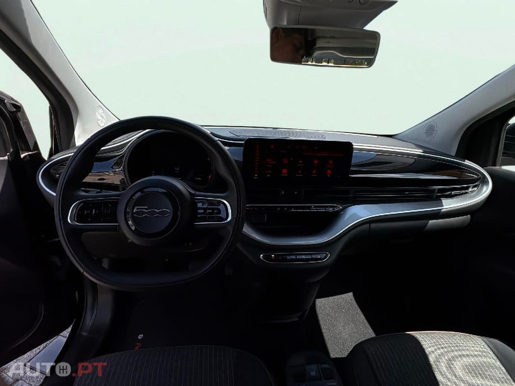 Fiat 500e Icon Plus 42 KWh