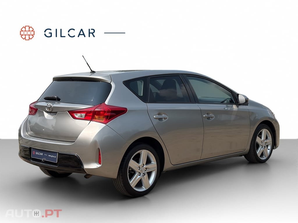 Toyota Auris 1.4 D-4D Exclusive