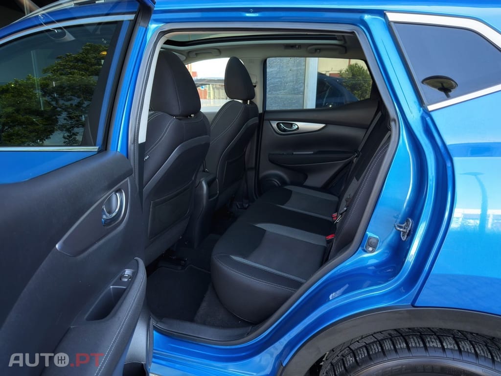 Nissan Qashqai 1.5 dCi Tekna Premium 17 129g