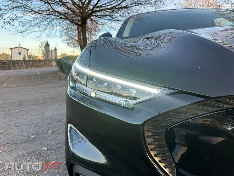 Ford Mustang Mach-E Standard