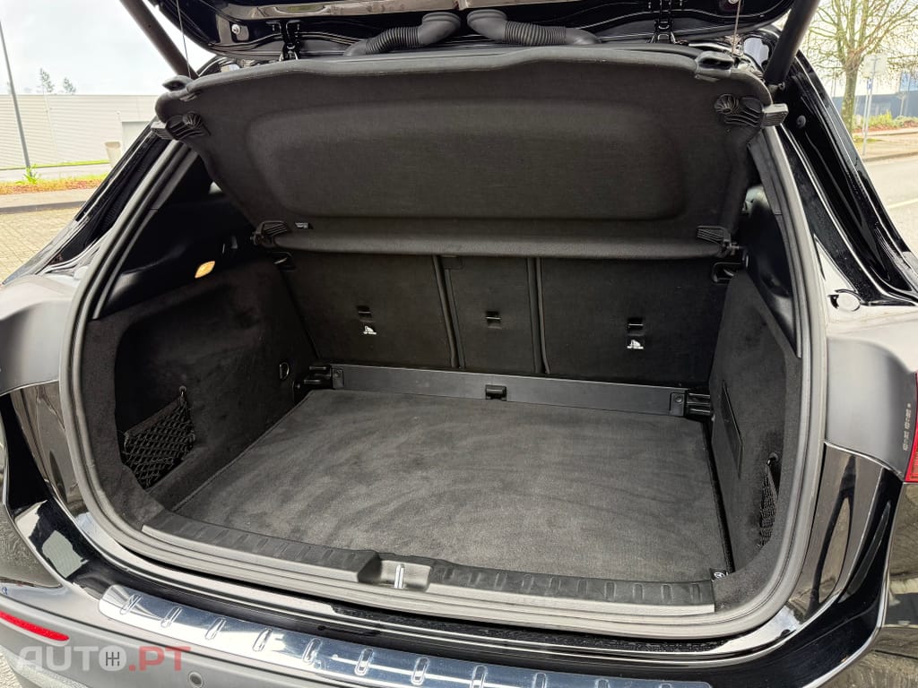 Mercedes-Benz GLA 180 d AMG Line