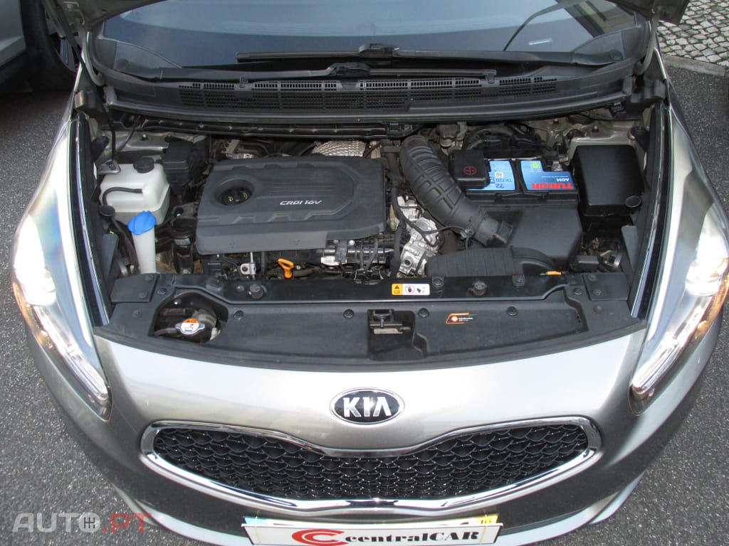 Kia Carens 1.7 CRDi ISG TX