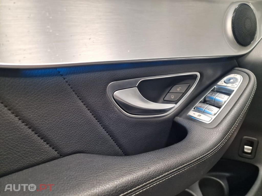 Mercedes-Benz GLC 250 COUPE AMG LINE 4-MATIC AUT.