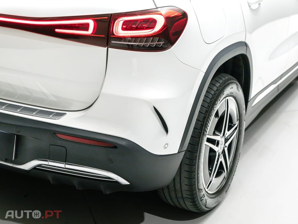 Mercedes-Benz EQA 250 AMG Line