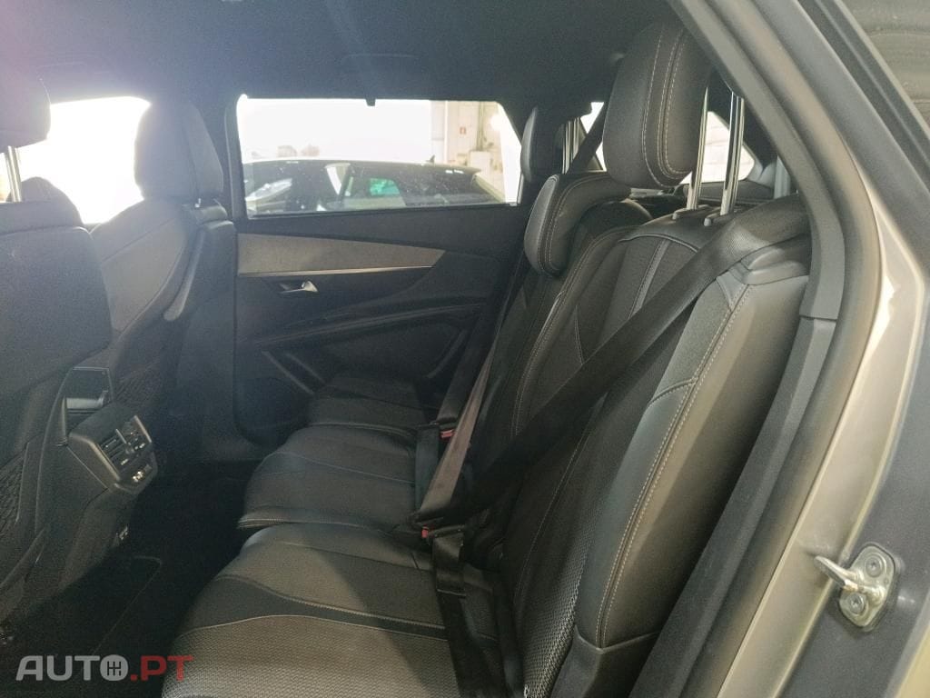 Peugeot 5008 1.5 BlueHDi GT EAT8