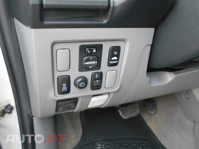 Toyota Hilux Traker 3.0D-4D OFF ROAD