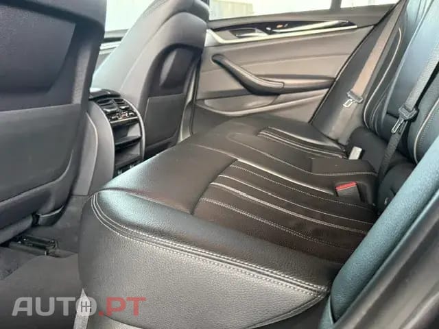 BMW 520 d Line Luxury Auto