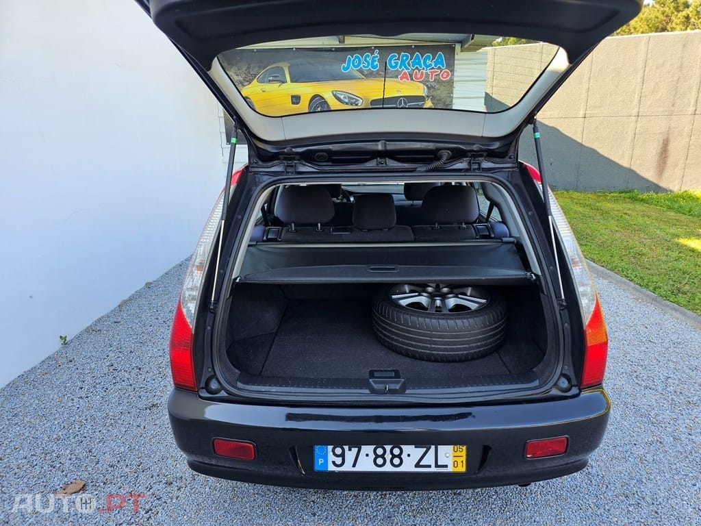 Mitsubishi Lancer SW 1.6 Intense GPL