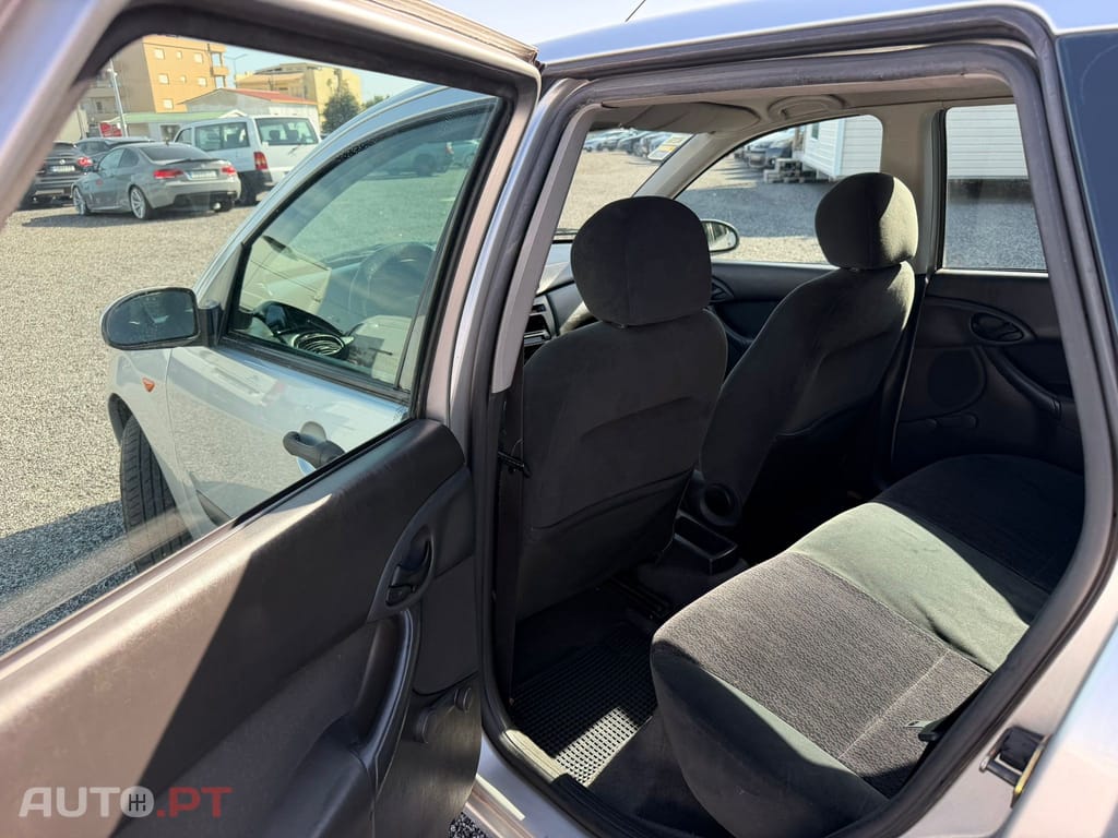 Ford Focus SW 1.4 Comfort