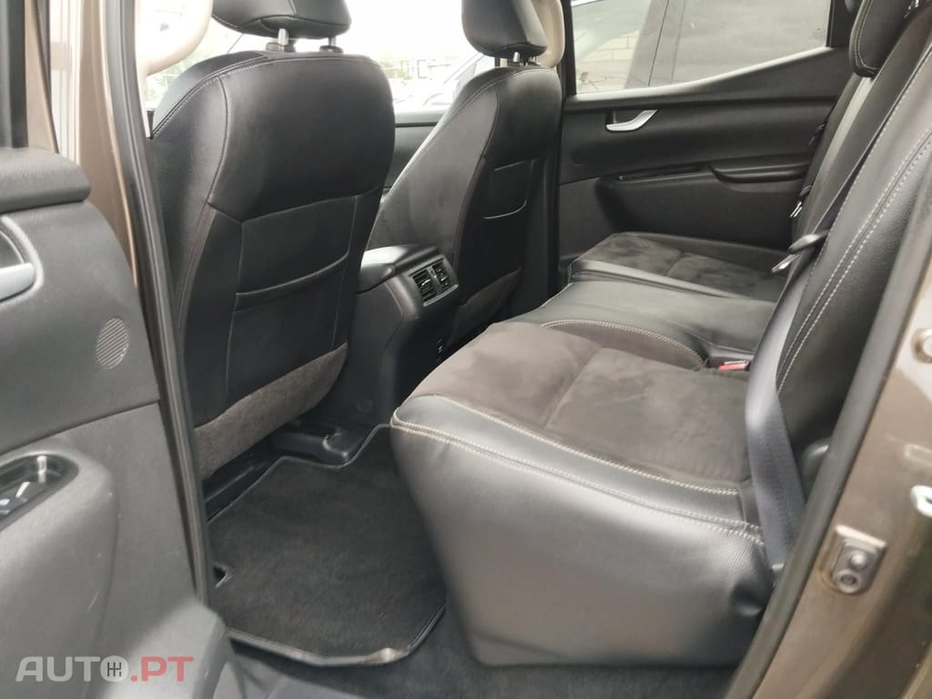 Mercedes-Benz X 250d 4matic 5lug